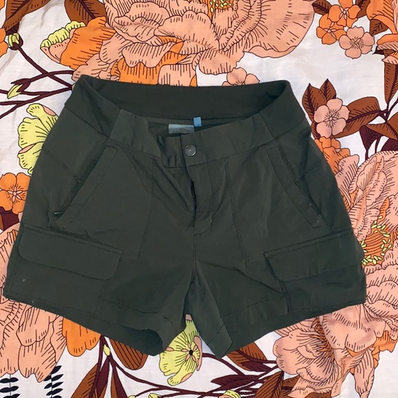 Athleta shorts green - Picture 1 of 4